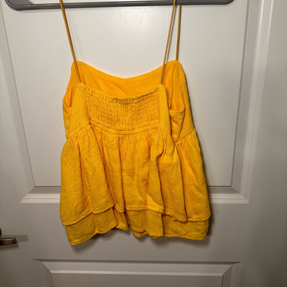 YELLOW RUFFLE TANK - Picture 2 of 3